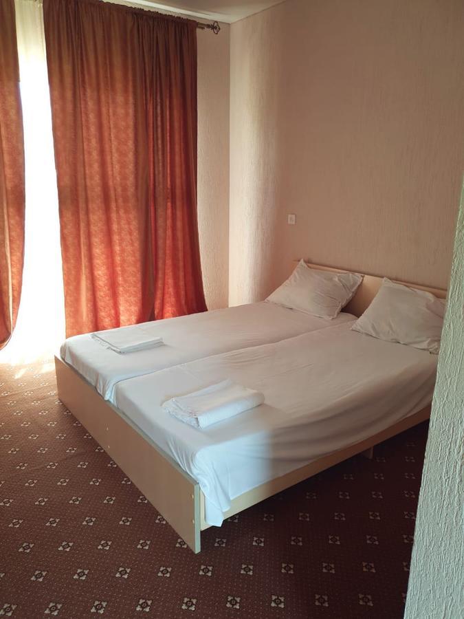 Palm Hotel New Athos Bagian luar foto